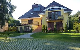 Villa Jura Pokoje Gościnne